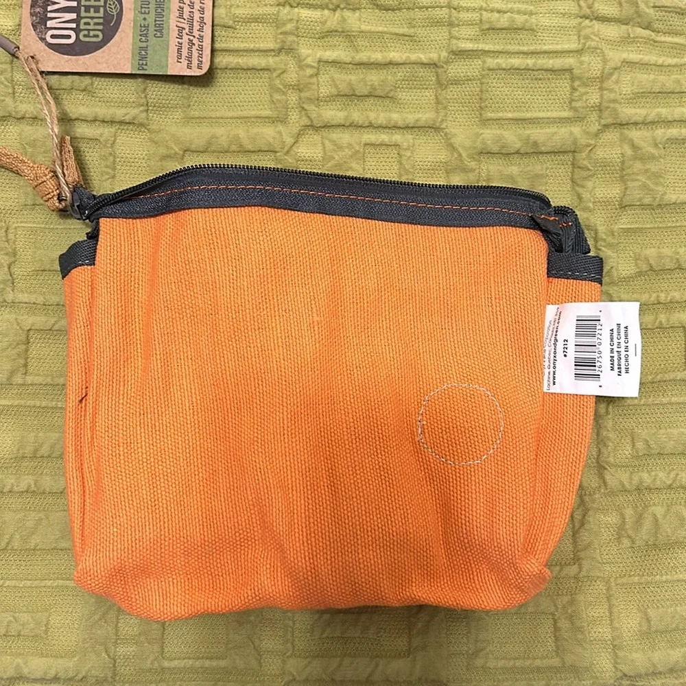 Onyx + Green Zippered Pouch